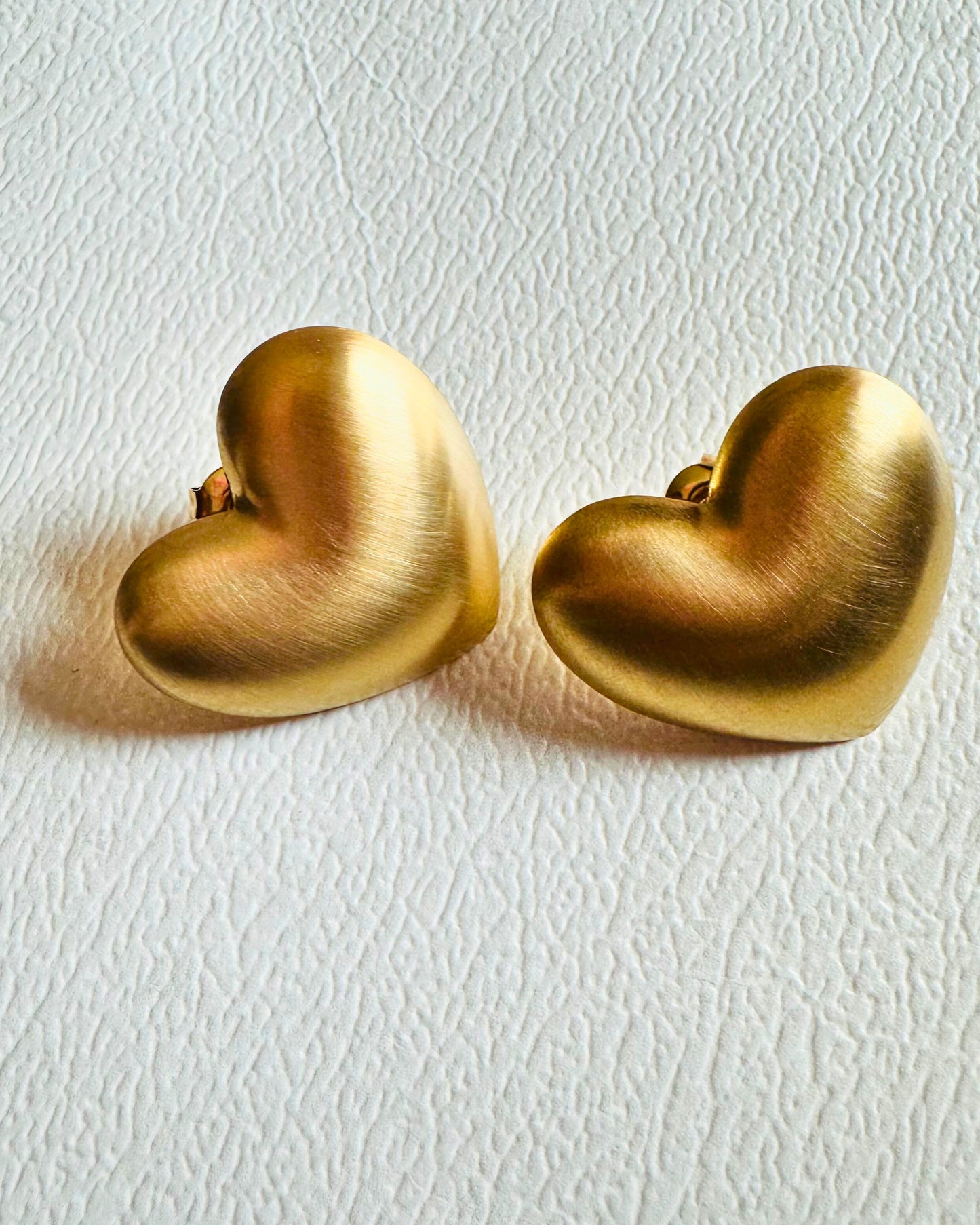 Heart of Gold Stud Earring