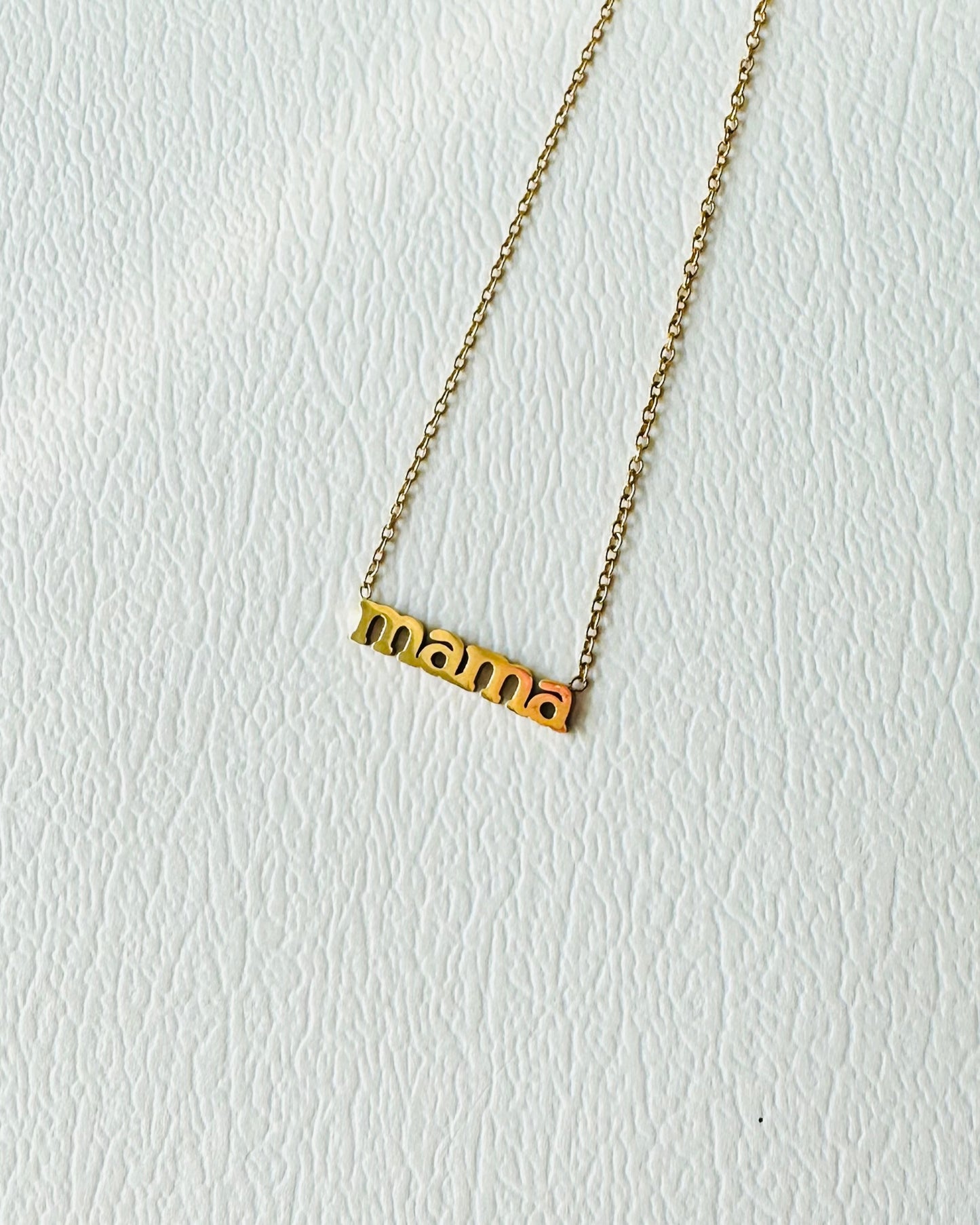 Mama Necklace