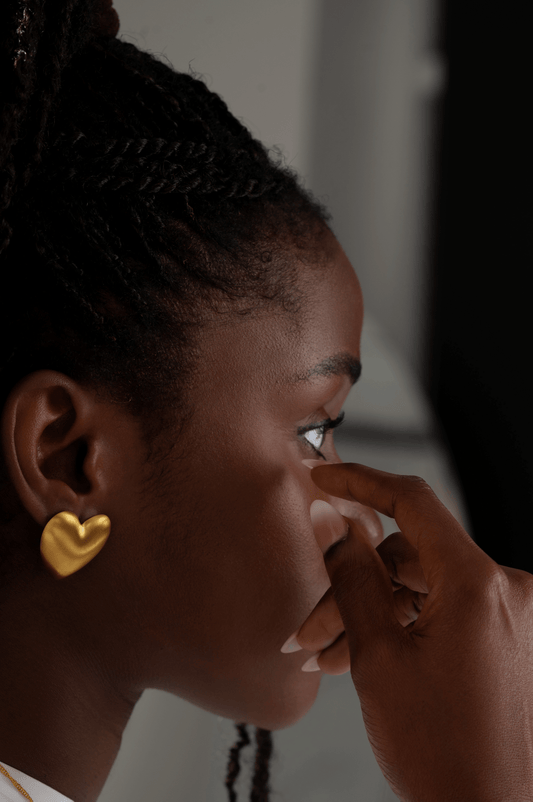 Heart of Gold Stud Earring - EssenceFifteen